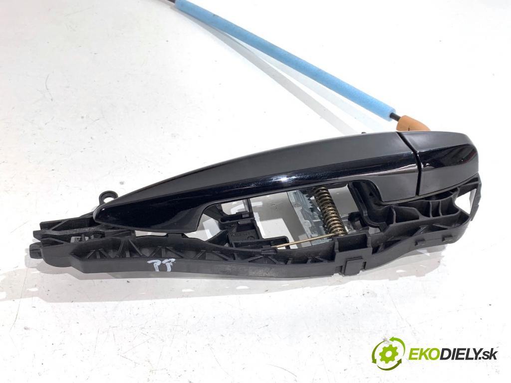BMW F39 SUV 2019 103 kW sDrive 18 i 1499 Kľučka vonkajšia pravy predný 