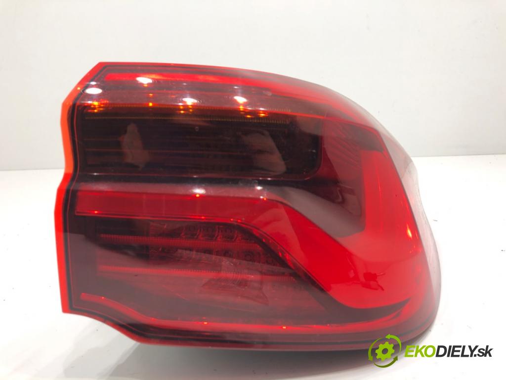 BMW F39 SUV 2019 103 kW sDrive 18 i 1499 Svetlo pravy zad 7420738