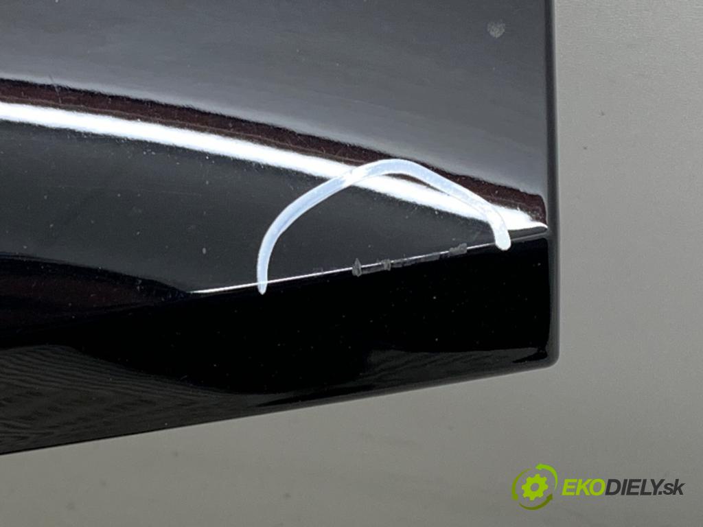 BMW F39 SUV 2019 103 kW sDrive 18 i 1499 Lišta Zadné čelo dverí zad 7428466