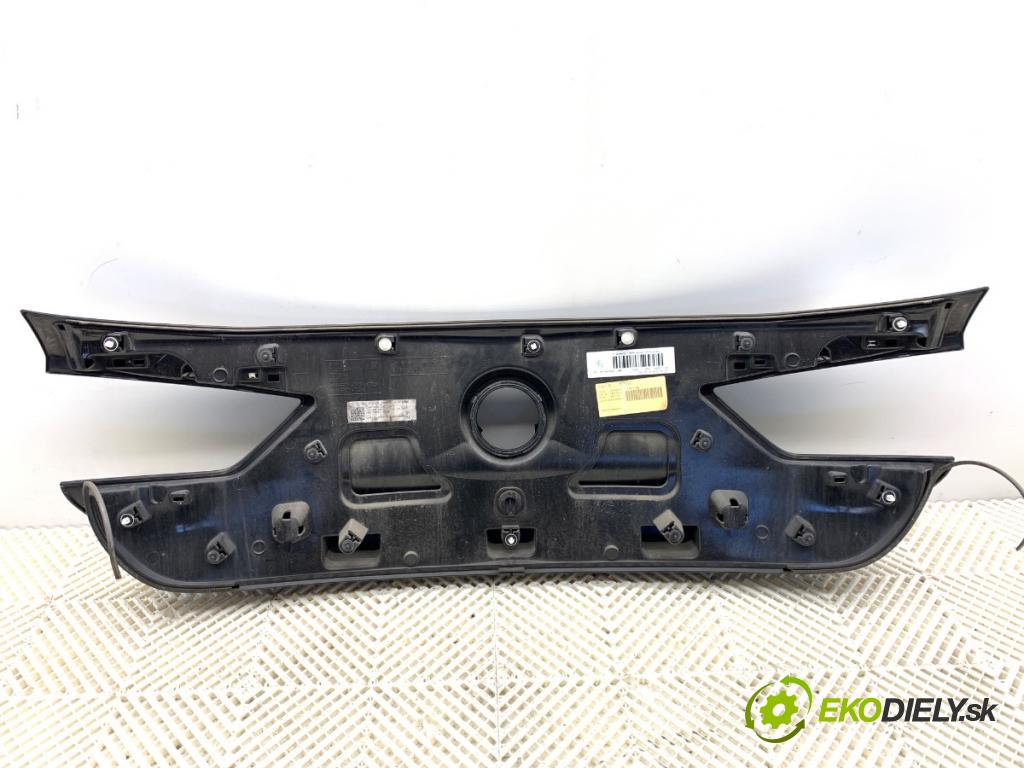 BMW F39 SUV 2019 103 kW sDrive 18 i 1499 Lišta Zadné čelo dverí zad 7428466