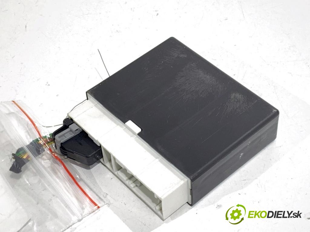 BMW F39 SUV 2019 103 kW sDrive 18 i 1499 Modul PDC 7938196 (Riadiaca jednotka ostatné)