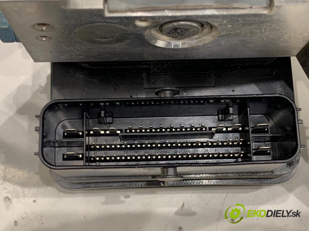 BMW F39 SUV 2019 103 kW sDrive 18 i 1499 Pumpa ABS 7915656 (Pumpa ABS)