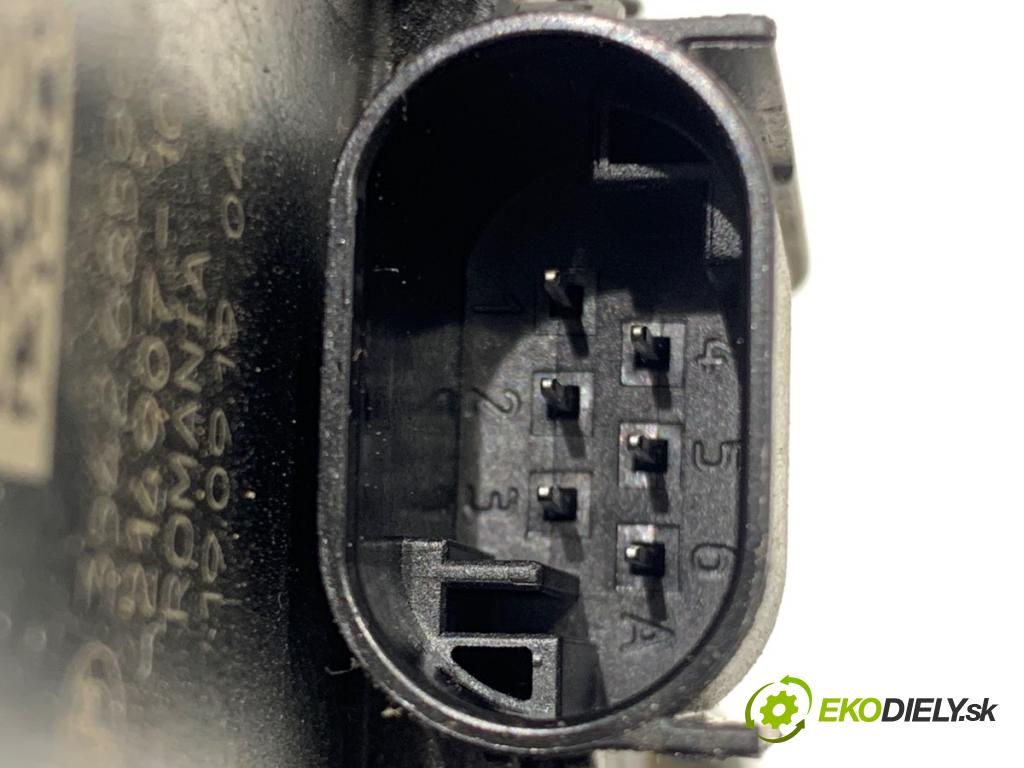 BMW F39 SUV 2019 103 kW sDrive 18 i 1499 Potenciometer plynu 6859999 (Potenciometer plynového pedálu)