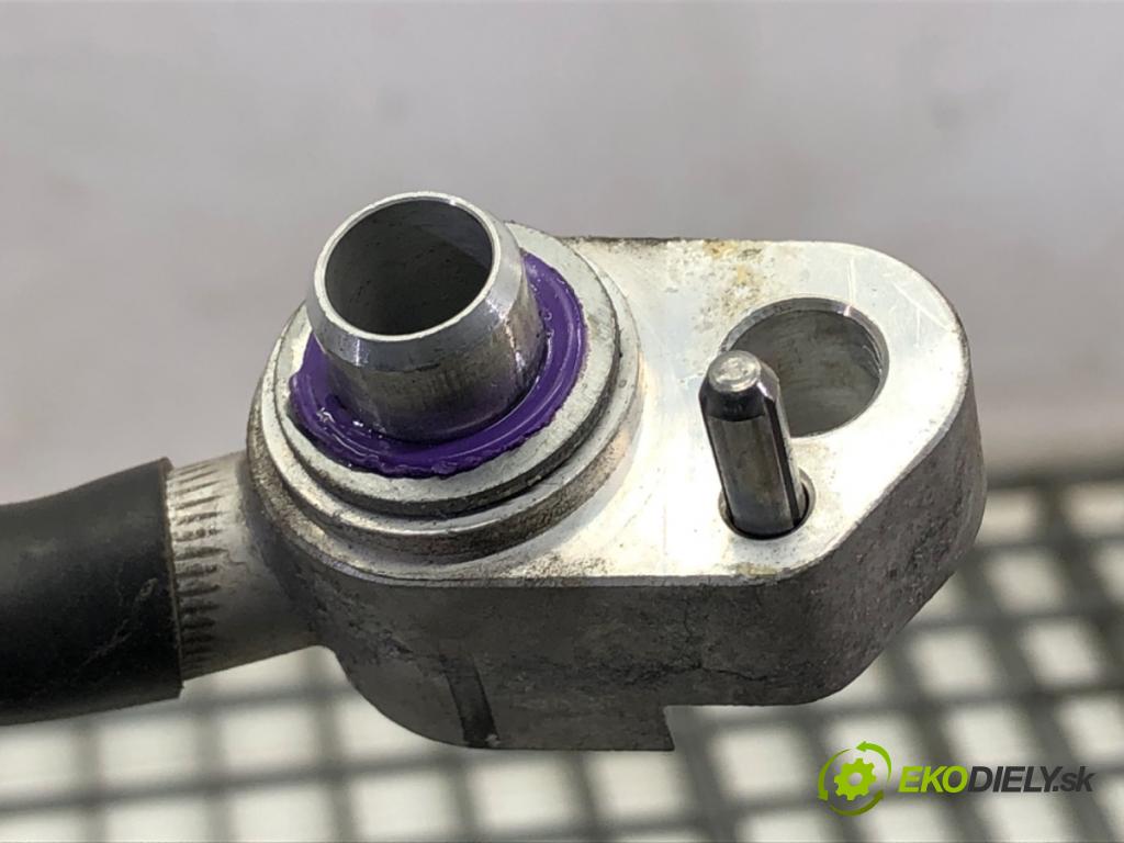 BMW F39 SUV 2019 103 kW sDrive 18 i 1499 rúrka klimatizace 9869633 (Trubka klimatizace)