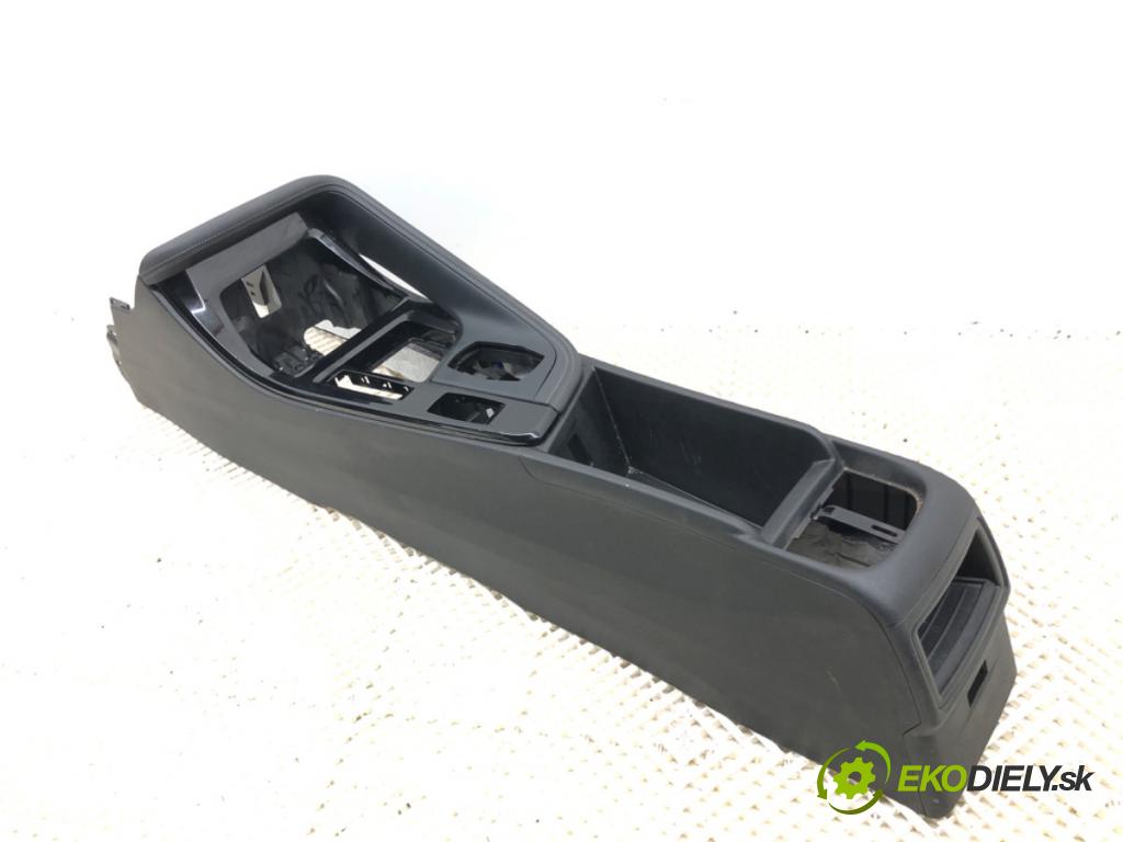 BMW F39 SUV 2019 103 kW sDrive 18 i 1499 Tunel stredový (Stredový tunel)