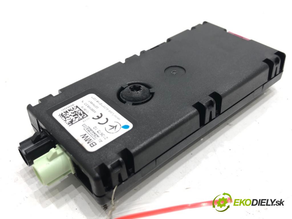 BMW F39 SUV 2019 103 kW sDrive 18 i 1499 Zosilňovač Antenní: 2622359 (Zosilňovač)