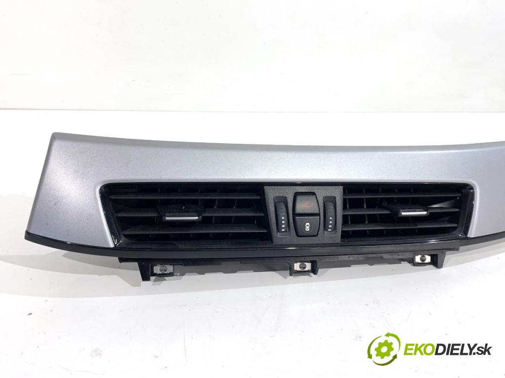 BMW F39 SUV 2019 103 kW sDrive 18 i 1499 Mriežky kúrenia predný 9292740