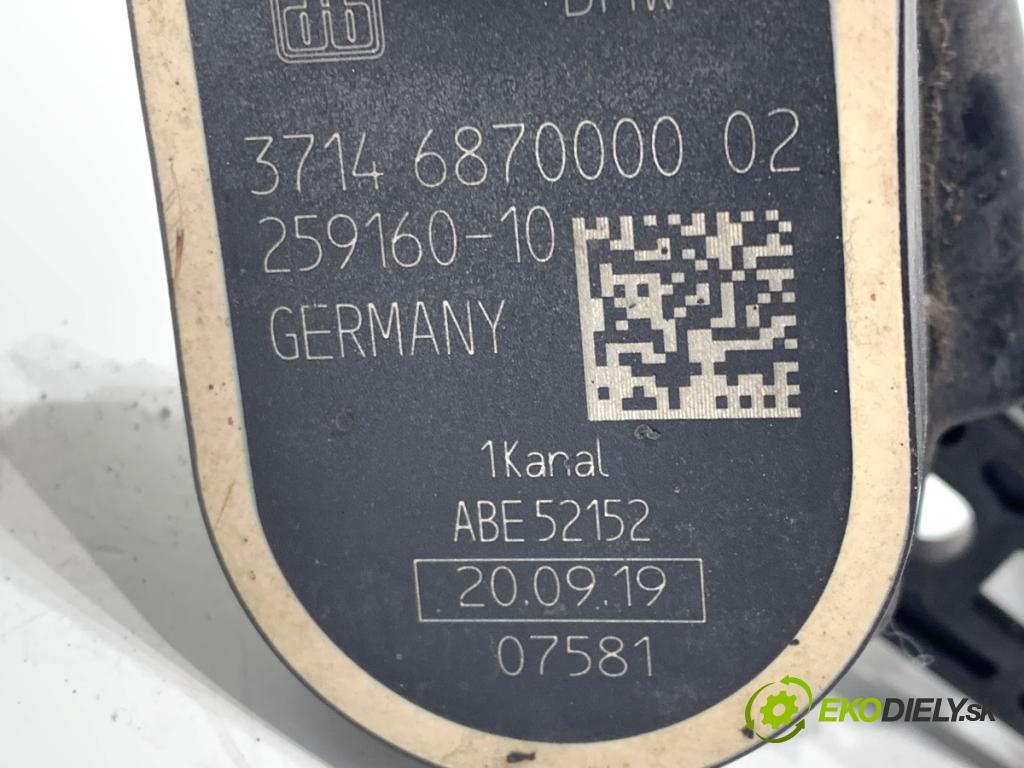 BMW F39 SUV 2019 103 kW sDrive 18 i 1499 Snímač XENON pravy predný 6870000