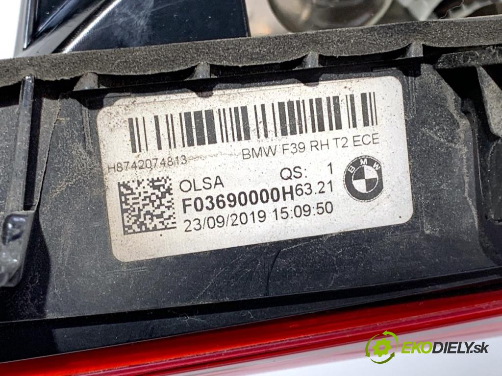 BMW F39 SUV 2019 103 kW sDrive 18 i 1499 Svetlo zad pravá vnútorná 7420748 (Kľučka dverí ostatné)