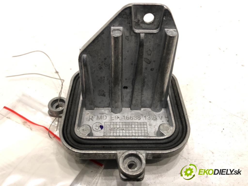 BMW F39 SUV 2019 103 kW sDrive 18 i 1499 Modul LED 90132032