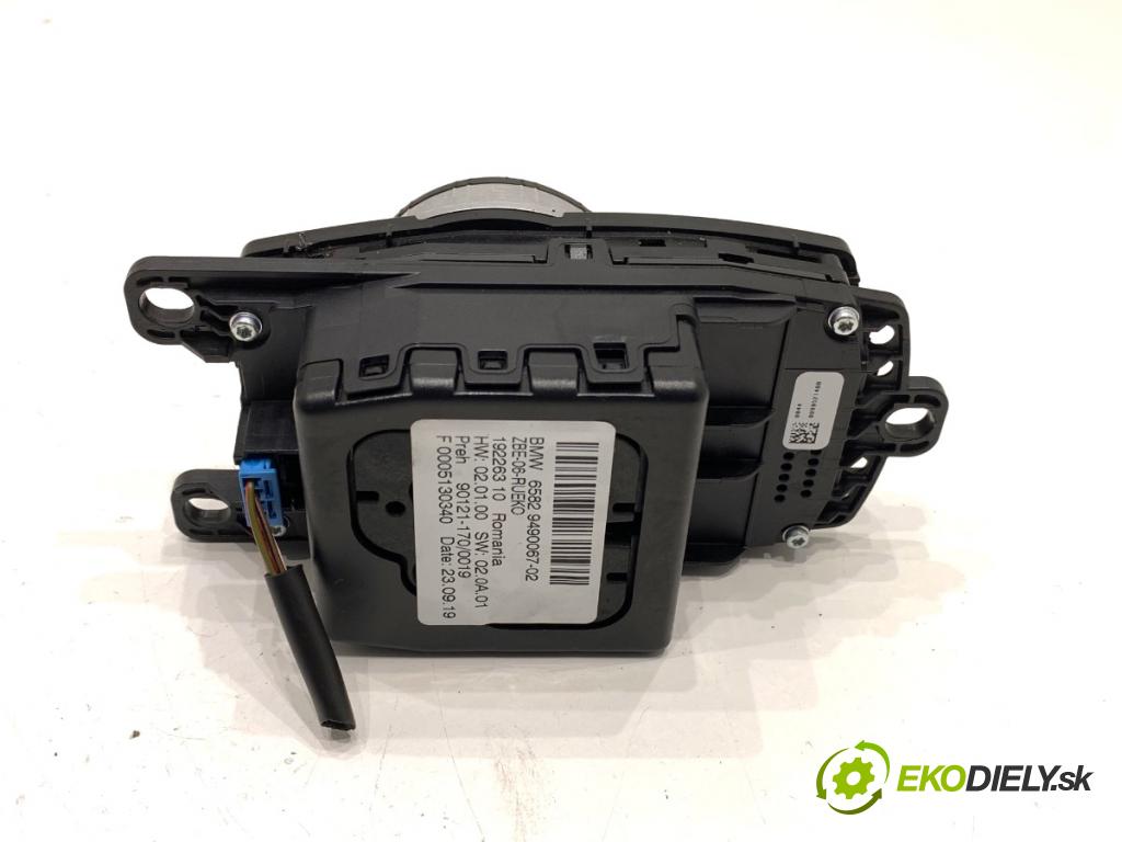 BMW F39 SUV 2019 103 kW sDrive 18 i 1499 přepínač násada držadlo IDRIVE 9490067