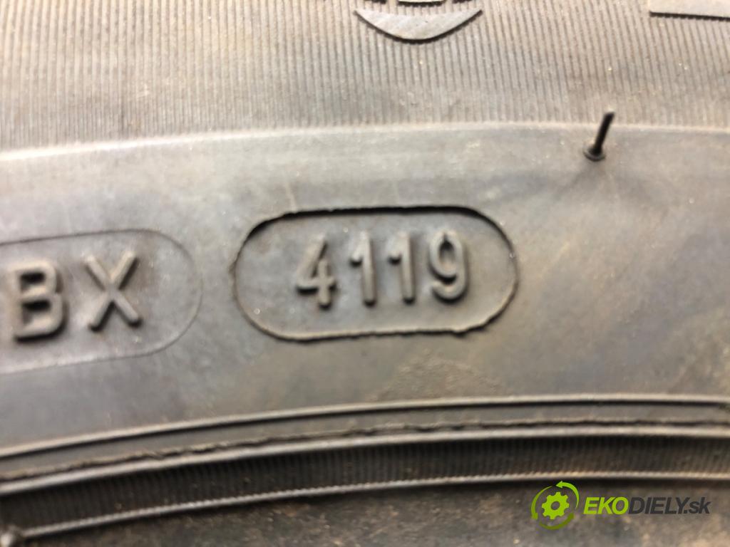 --- --- PNEUMATIKY: zima 2X 255/50 19" MICHELIN