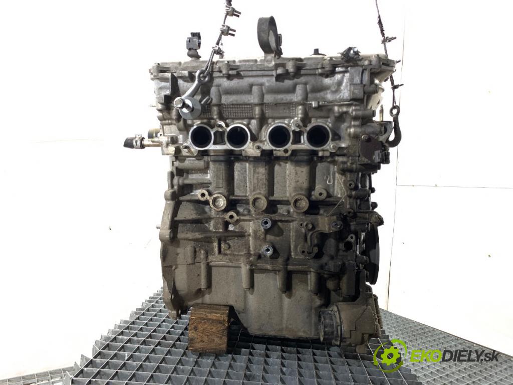 TOYOTA AURIS II Kombi 2017 73 kW 1.8 Hybrid (ZWE186_) 1798 Motor 2ZR (Motor)