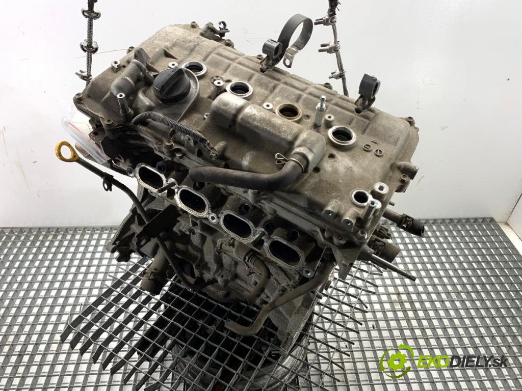 TOYOTA AURIS II Kombi 2017 73 kW 1.8 Hybrid (ZWE186_) 1798 Motor 2ZR (Motor)