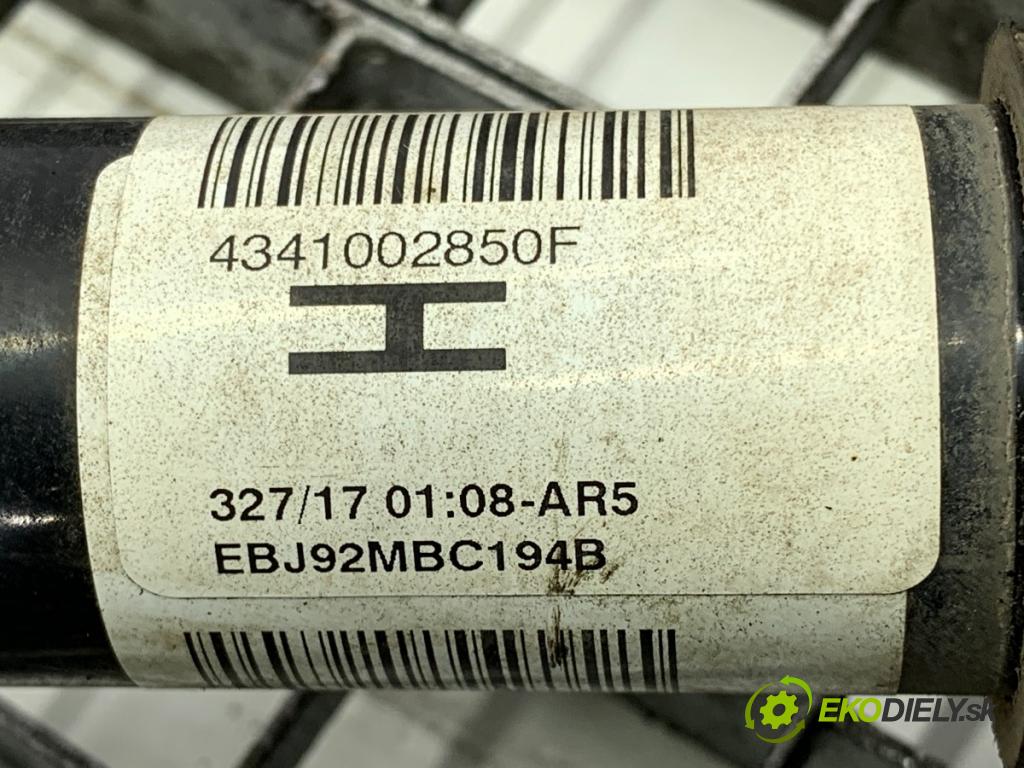 TOYOTA AURIS II Kombi 2017 73 kW 1.8 Hybrid (ZWE186_) 1798 poloos pravý přední část 4341002850F