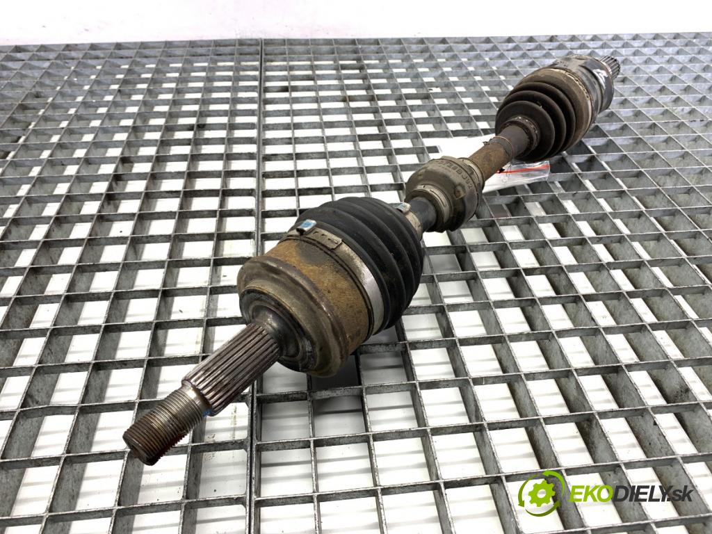 TOYOTA AURIS II Kombi 2017 73 kW 1.8 Hybrid (ZWE186_) 1798 Poloos ľavy predný