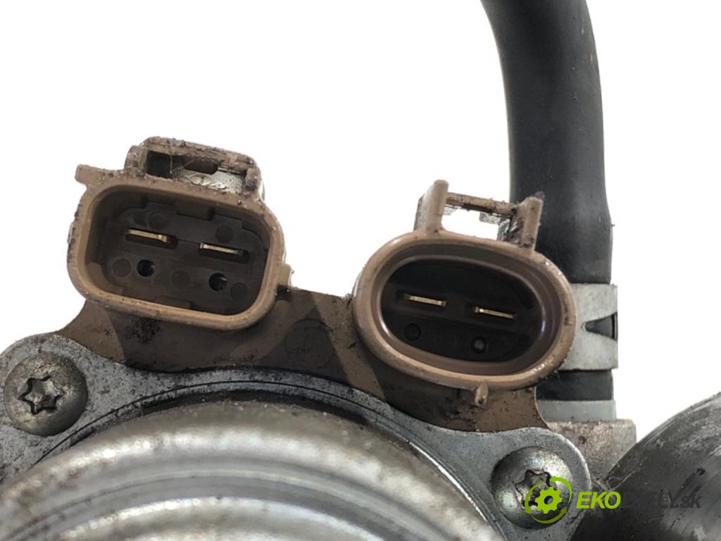 TOYOTA AURIS II Kombi 2017 73 kW 1.8 Hybrid (ZWE186_) 1798 Pumpa ABS 47070-12010 (Pumpa ABS)