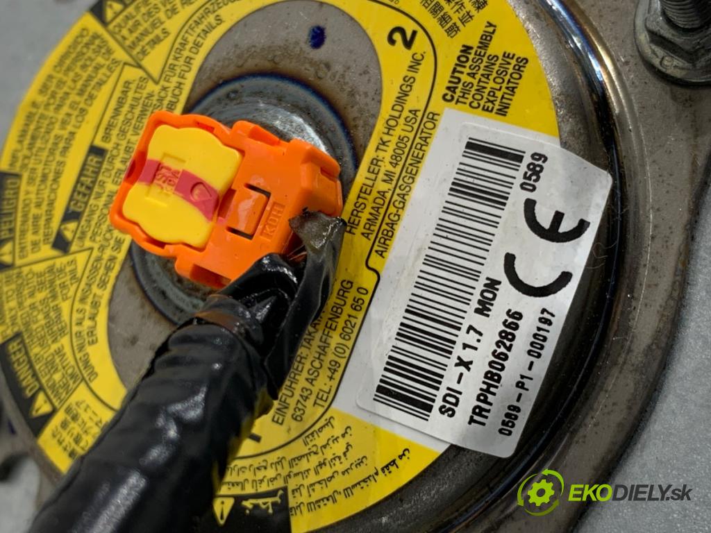 TOYOTA AURIS II Kombi 2017 73 kW 1.8 Hybrid (ZWE186_) 1798 AirBag spolujezdce  (Airbag)