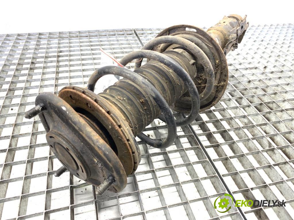 TOYOTA AURIS II Kombi 2017 73 kW 1.8 Hybrid (ZWE186_) 1798 Tlmič ľavy predný ZE