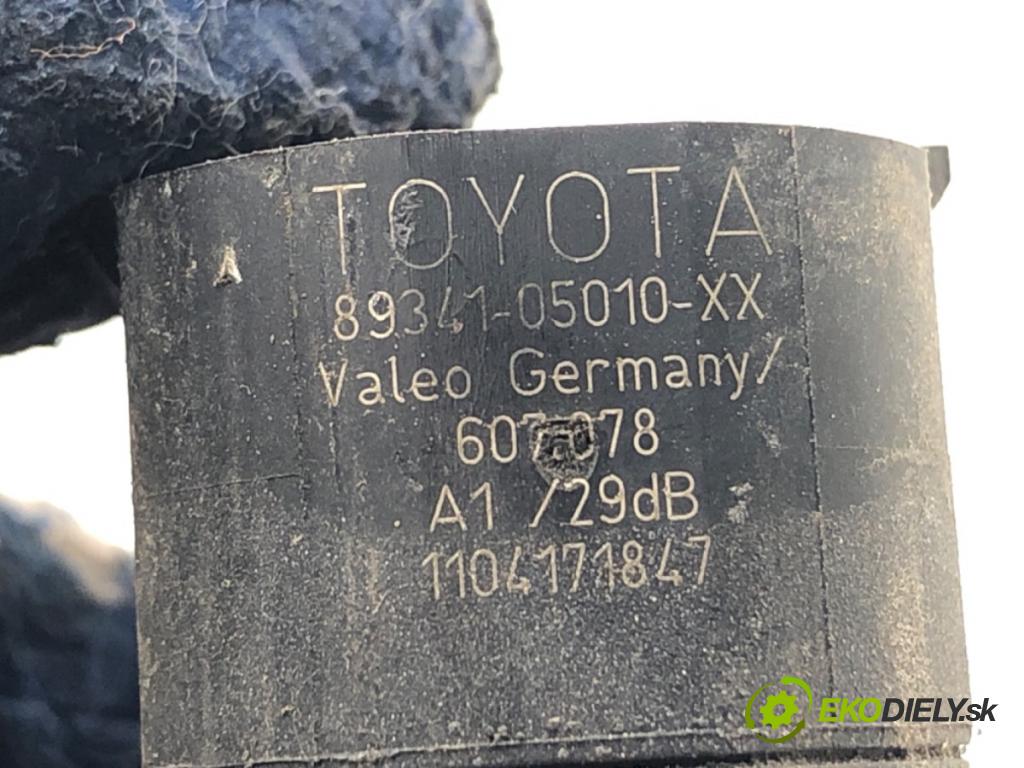 TOYOTA AURIS II Kombi 2017 73 kW 1.8 Hybrid (ZWE186_) 1798 Snímač PDC 89341-05010
