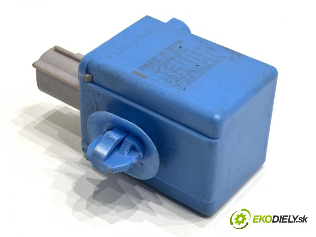 TOYOTA AURIS II Kombi 2017 73 kW 1.8 Hybrid (ZWE186_) 1798 relé 89343-12020 (Relé)