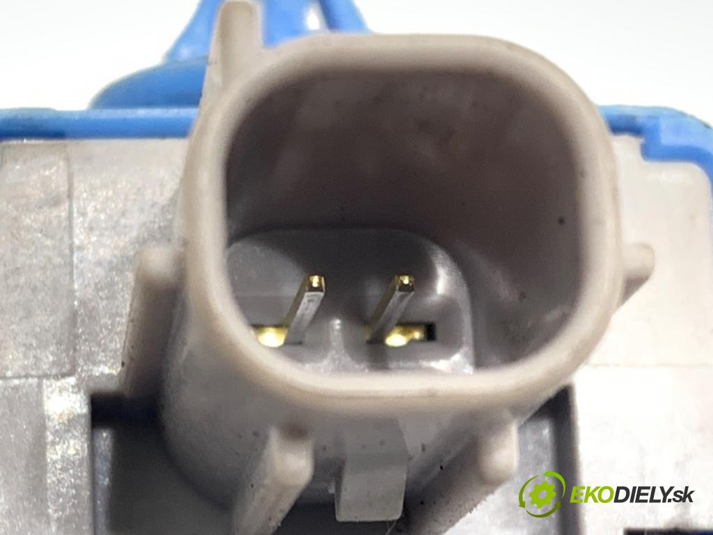 TOYOTA AURIS II Kombi 2017 73 kW 1.8 Hybrid (ZWE186_) 1798 relé 89343-12020 (Relé)