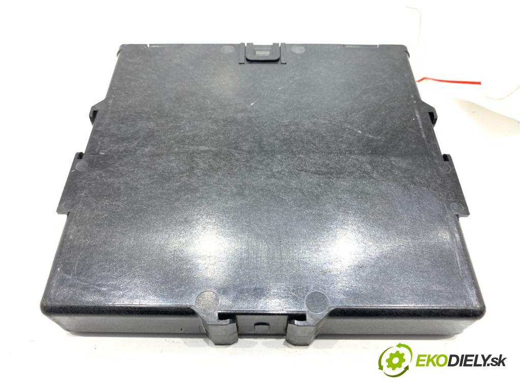 TOYOTA AURIS II Kombi 2017 73 kW 1.8 Hybrid (ZWE186_) 1798 Modul Riadiaca jednotka 89981-02060 (Riadiaca jednotka ostatné)