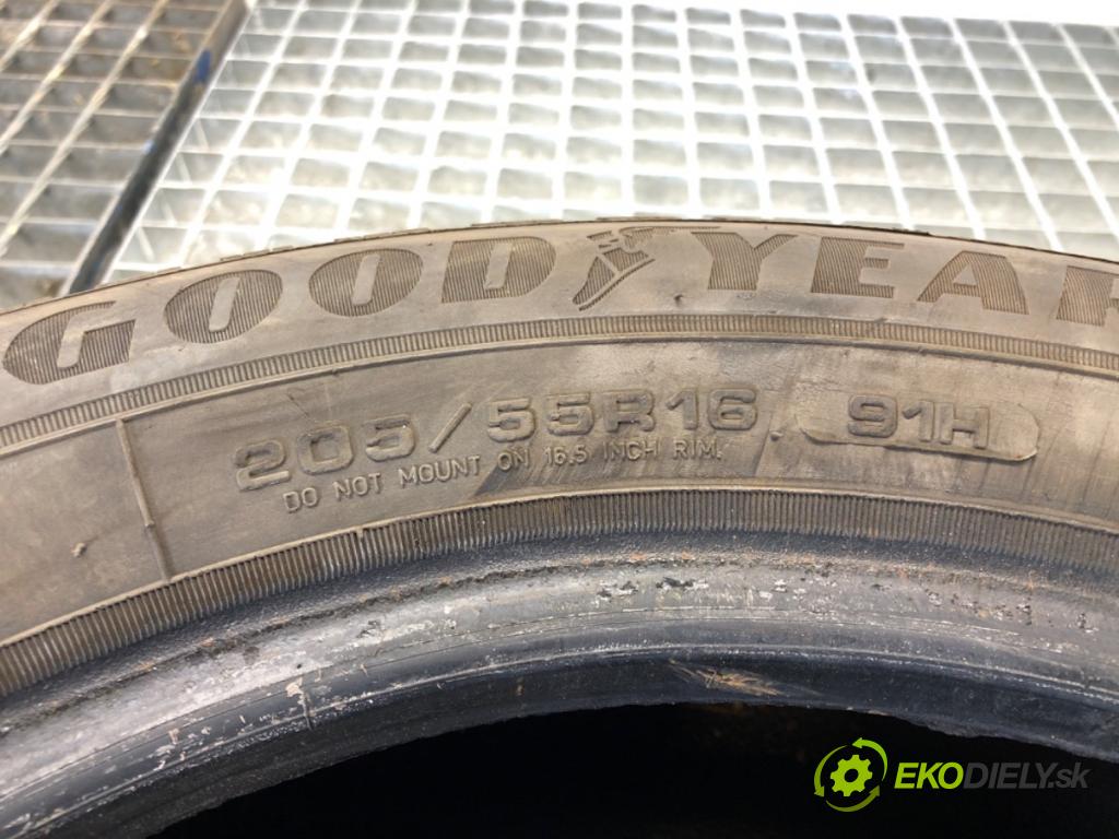 --- --- PNEUMATIKY: zima 2X 205/55 16" GOODYEAR
