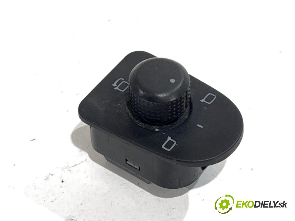 SEAT LEON I liftback 2001 66 kW 1.9 TDI 1896 Prepínač nastavenia spätných zrkadiel 1M1959565D (Prepínacie páčky pod volantom)