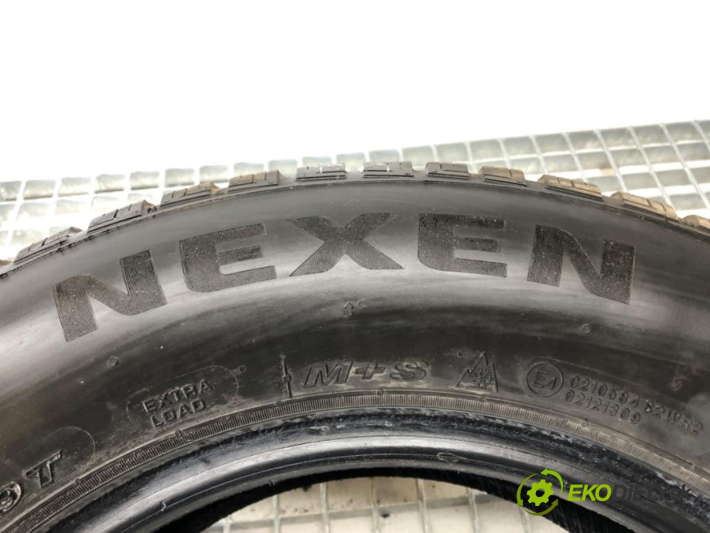 --- --- PNEUMATIKY: zima 2X 205/65 15" NEXEN