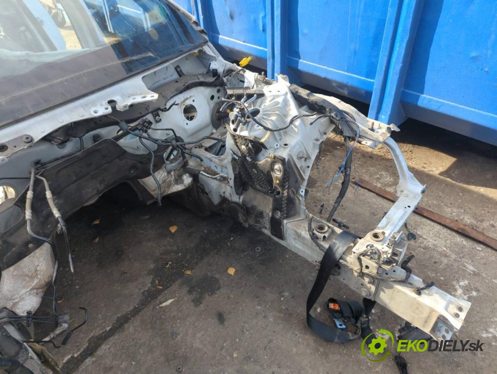 JAGUAR XF II sedan 2018 132 kW 2.0 D 1999 karoséria ČTVRŤÁK: Blatník zad ľavy pravy prah strecha PODŁUŻNICA ľavy pravy