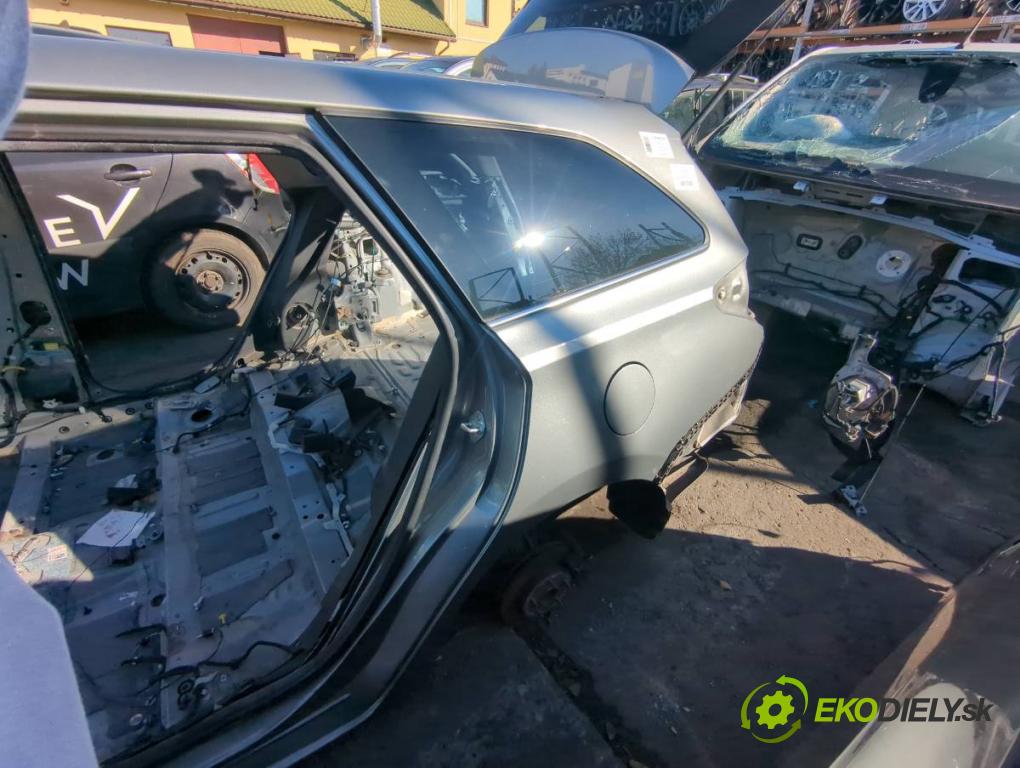 TOYOTA AURIS II Kombi 2017 73 kW 1.8 Hybrid (ZWE186_) 1798 karoséria ČTVRŤÁK: Blatník zad ľavy pravy prah strecha PODŁUŻNICA ľavy pravy