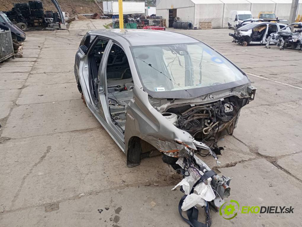 TOYOTA AURIS II Kombi 2017 73 kW 1.8 Hybrid (ZWE186_) 1798 karoséria ČTVRŤÁK: Blatník zad ľavy pravy prah strecha PODŁUŻNICA ľavy pravy