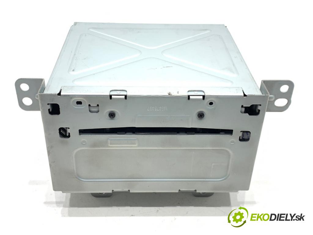 OPEL MERIVA B nadwozie wielkoprzestrzenne (MPV) 2015 88 kW 1.4 LPG (75) 1364 RADIO CQ-JG44F2GE (Audio zariadenie)