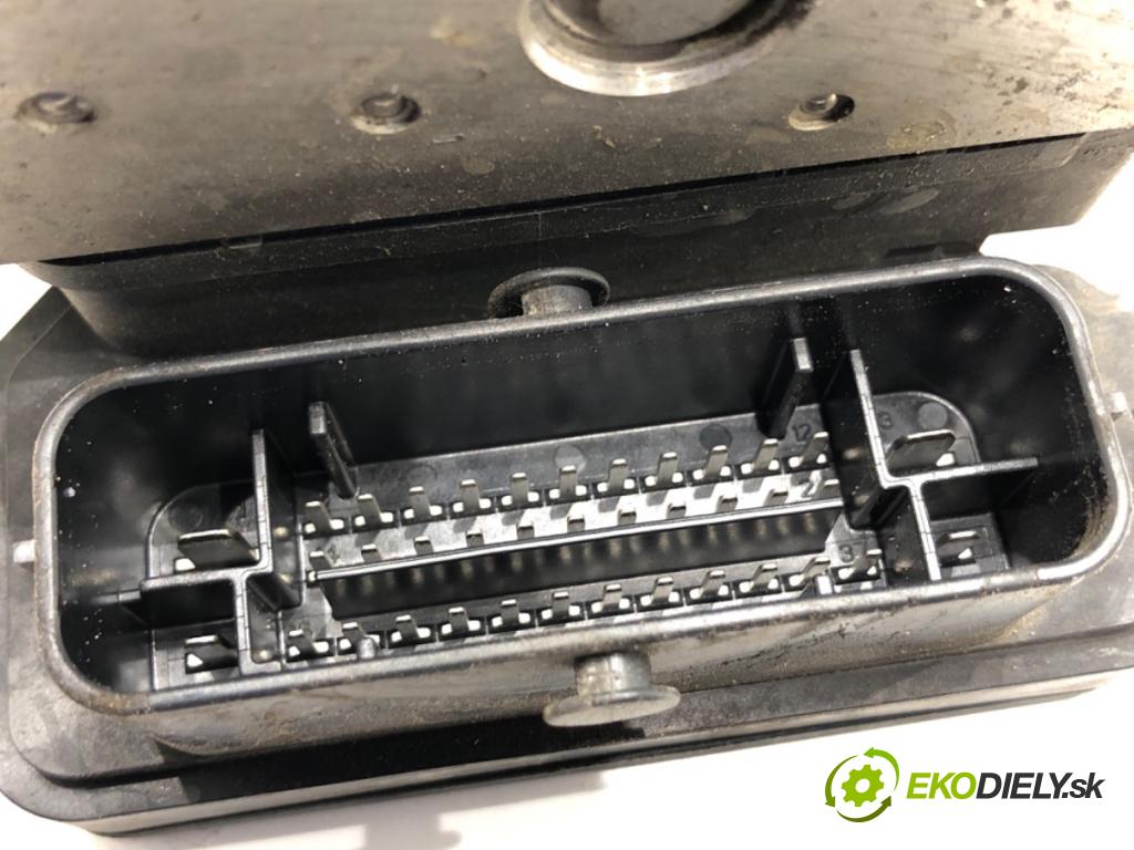 OPEL MERIVA B nadwozie wielkoprzestrzenne (MPV) 2015 88 kW 1.4 LPG (75) 1364 Pumpa ABS 13474250 (Pumpa ABS)