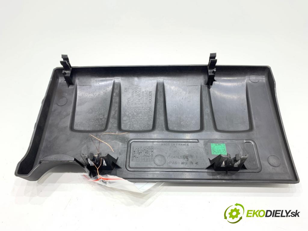 OPEL MERIVA B nadwozie wielkoprzestrzenne (MPV) 2015 88 kW 1.4 LPG (75) 1364 kryt motora 55561431 (Kryt motoru )