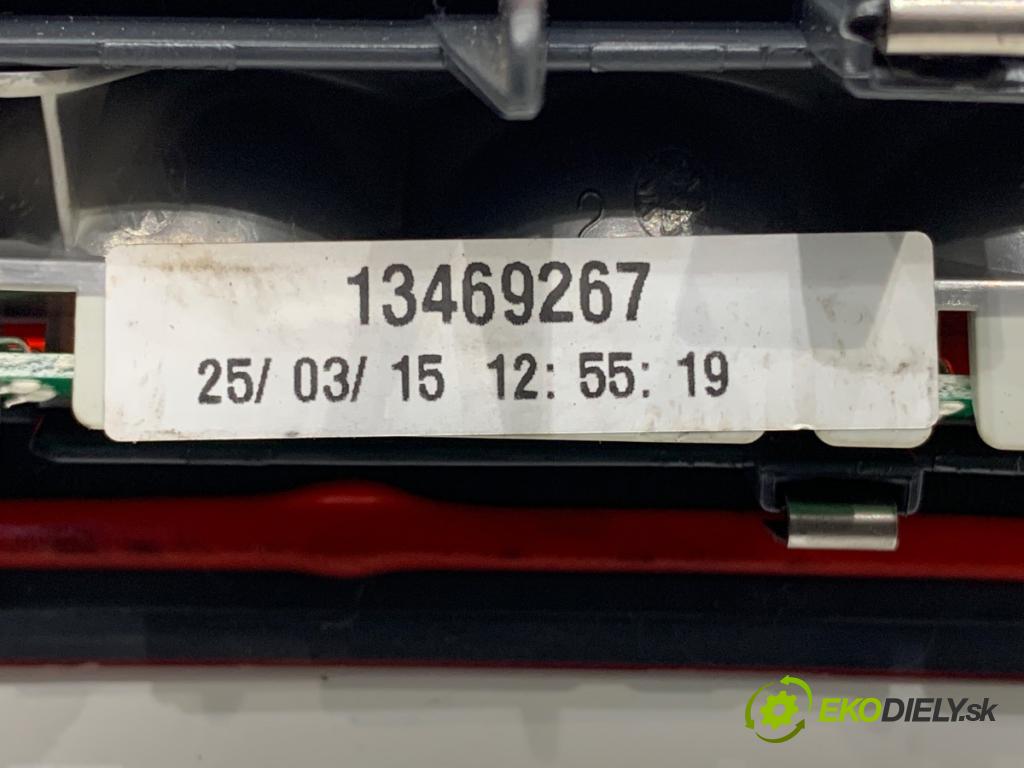 OPEL MERIVA B nadwozie wielkoprzestrzenne (MPV) 2015 88 kW 1.4 LPG (75) 1364 Svetlo brzdových svetiel 13469267