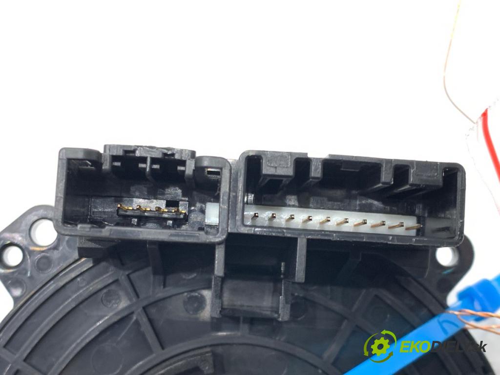 OPEL MERIVA B nadwozie wielkoprzestrzenne (MPV) 2015 88 kW 1.4 LPG (75) 1364 kroužek slimák airbag 22914039 (Airbag)