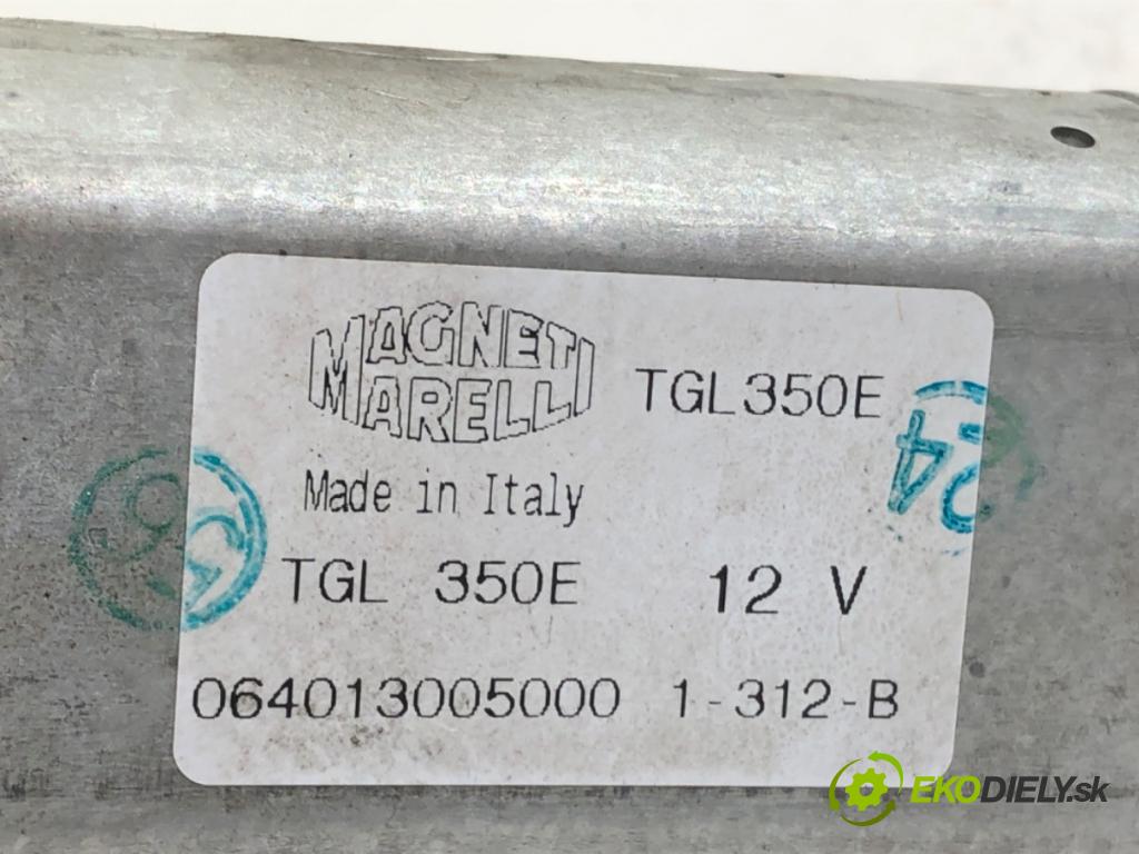 FIAT PANDA II liftback 2004 40 kW 1.1 (169.AXA1A) 1108 Motor stieračov zad TGL350E