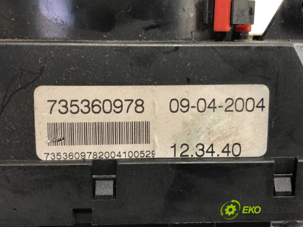 FIAT PANDA II liftback 2004 40 kW 1.1 (169.AXA1A) 1108 Prepínač kombinovaný  (Prepínacie páčky pod volantom)