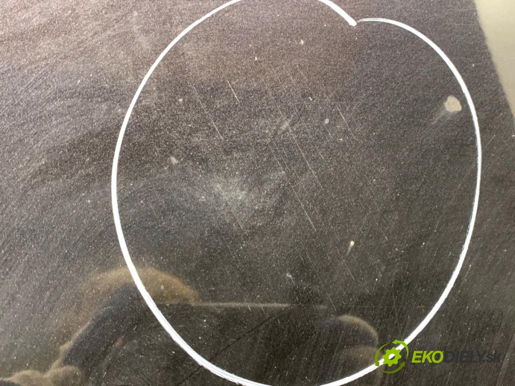 VW TOUAREG SUV 2006 206 kW 3.6 V6 FSI 3597 kapota  (Kapota)