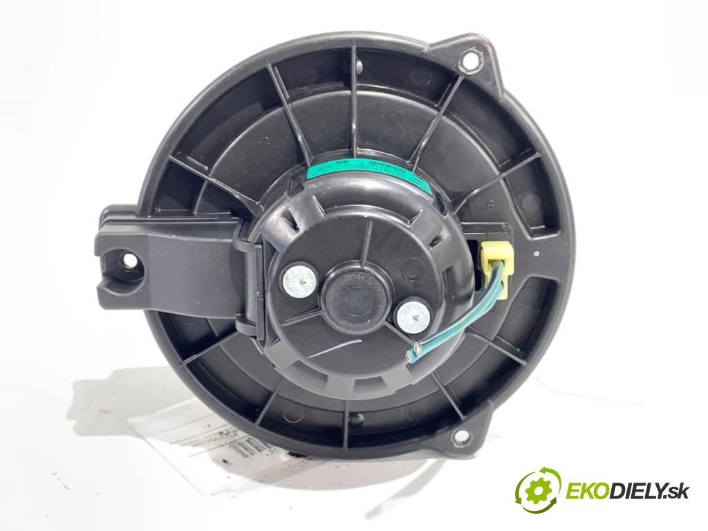 TOYOTA AVENSIS T25 liftback 2005 95 kW 1.8 (ZZT251_) 1794 ventilátor kúrenia 0130101602 016070-0600