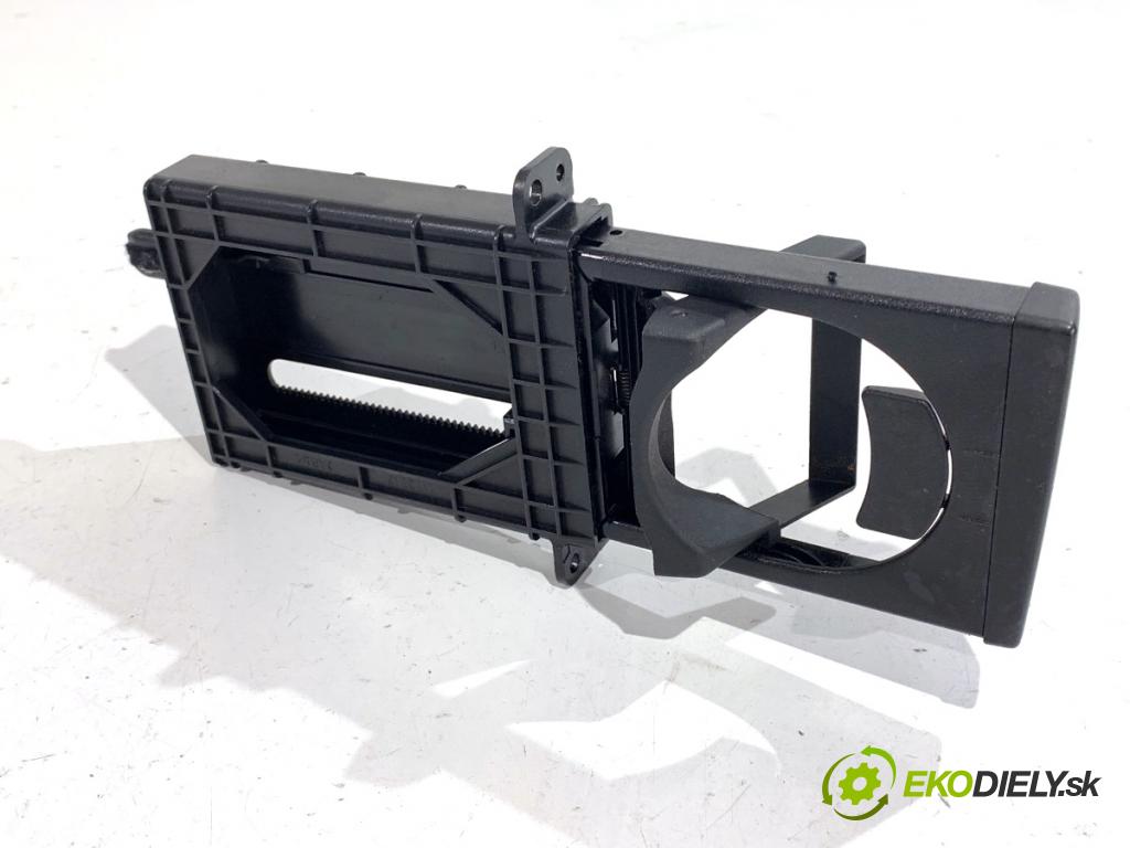 TOYOTA AVENSIS T25 liftback 2005 95 kW 1.8 (ZZT251_) 1794 Držiak na nápoje  (Držiak (úchyt) na nápoje)