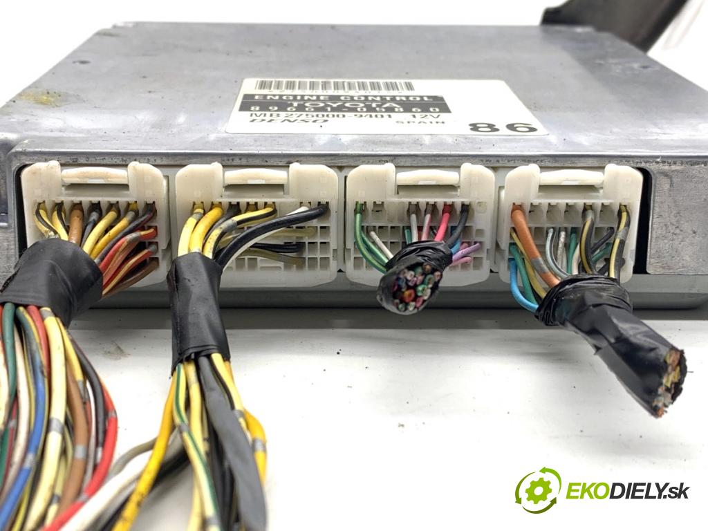 TOYOTA AVENSIS T25 liftback 2005 95 kW 1.8 (ZZT251_) 1794 riadiaca jednotka Motor 89661-05860 (Riadiaca jednotka)