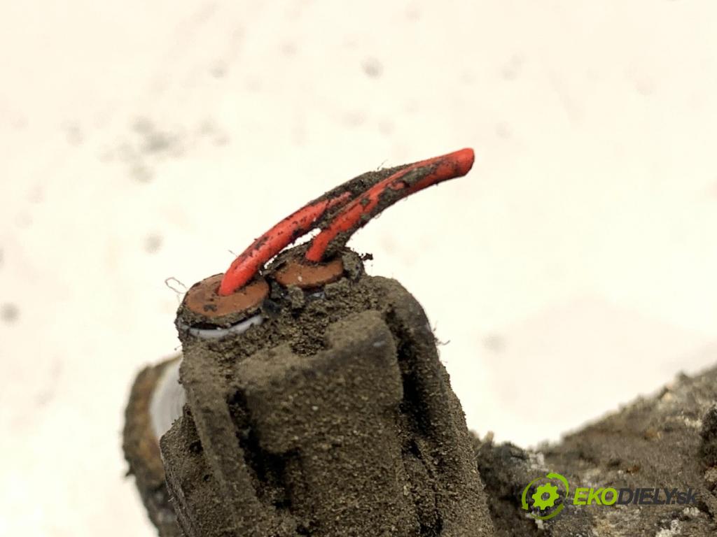 TOYOTA AVENSIS T25 liftback 2005 95 kW 1.8 (ZZT251_) 1794 Kompresor klimatizácie 447220-9247 (Kompresor klimatizácie)