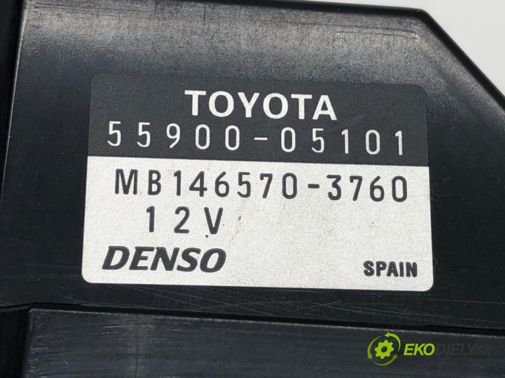 TOYOTA AVENSIS T25 liftback 2005 95 kW 1.8 (ZZT251_) 1794 Panel ovládania kúrenia 55900-05101 (Prepínacie páčky pod volantom)