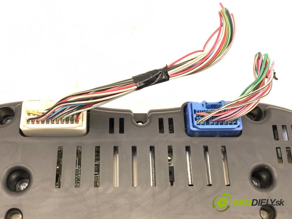 TOYOTA AVENSIS T25 liftback 2005 95 kW 1.8 (ZZT251_) 1794 Prístrojovka 83800-05552 (Prístrojová doska)