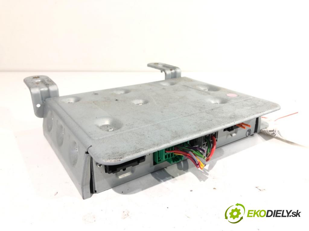 VOLVO V40 liftback 2015 88 kW D2 1969 Zosilňovač 31409935AA (Zosilňovač)