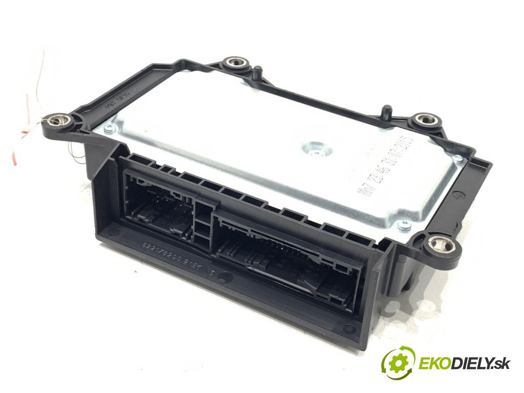 VOLVO V40 liftback 2015 88 kW D2 1969 senzor airbag 31429510 (Snímač)