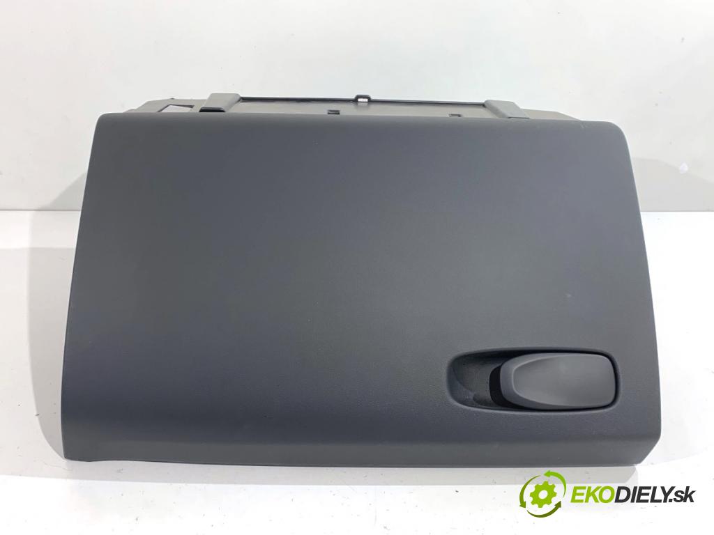 VOLVO V40 liftback 2015 88 kW D2 1969 Priehradka, kastlík spolujazdca 8632803 (Priehradka (kastlík))